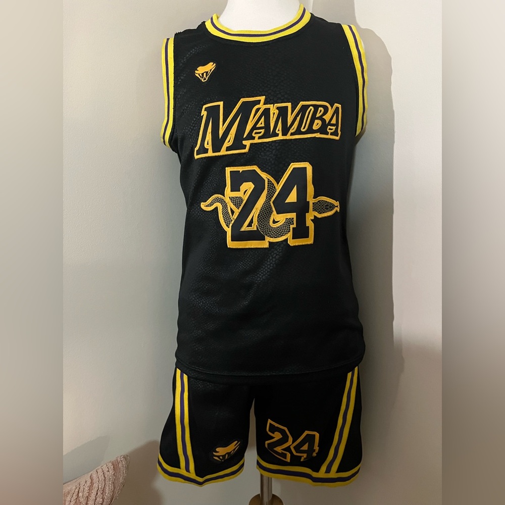 Black and Yellow Mamba Basketball Jersey Set